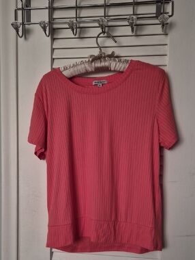 Coral Pink Ribbed Short-Sleeve Top